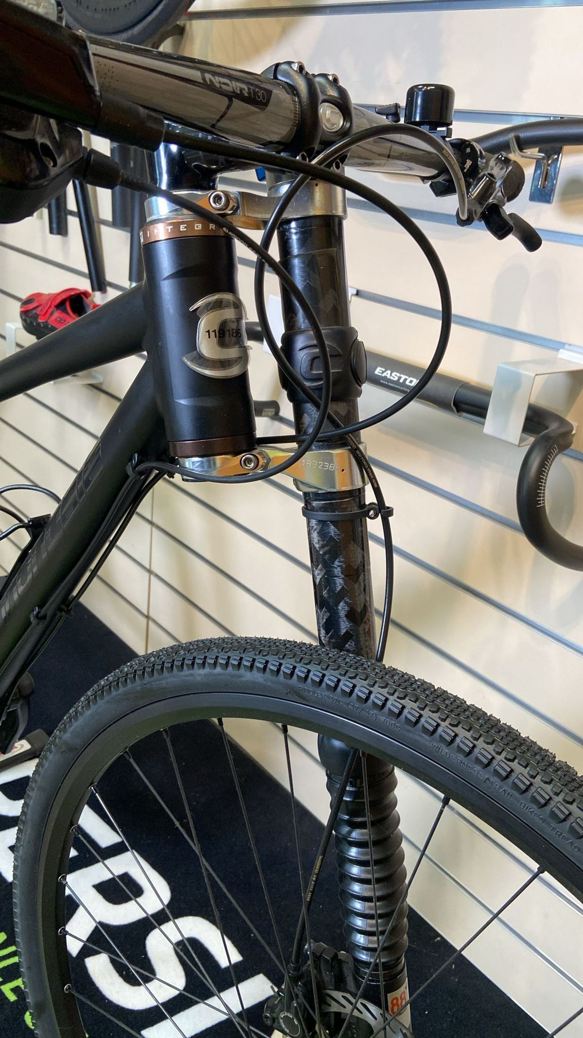 Cannondale BAD BOY 8 LEFTY CARBON 2015