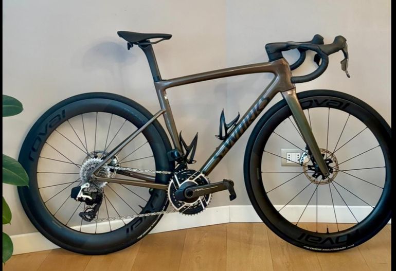Used Specialized S-Works Tarmac SL8 – SRAM RED AXS 2025 2025 Road & Gravel, Green — image 2 of 3