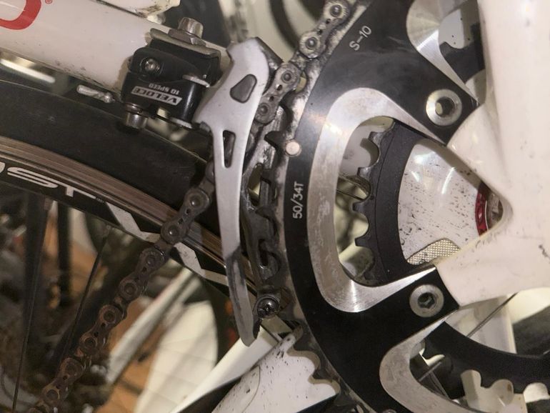 Gebrauchtes Pinarello F2 2016 Road & Gravel, Weiß — Bild 7 von 7