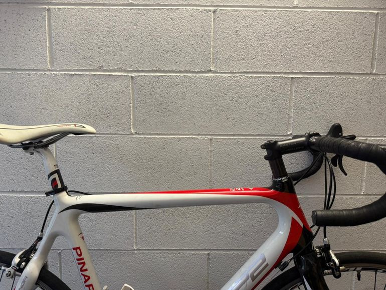 Gebrauchtes Pinarello F2 2016 Road & Gravel, Weiß — Bild 1 von 7