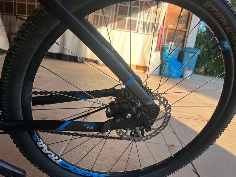 Used B’TWIN Rockryder 2017 Mountainbike, Black — image 5 of 5