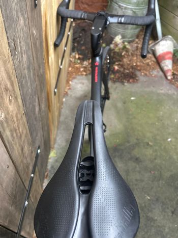 Used Guerciotti Eureka Air Disc 2024 Road & Gravel, Black — image 4 of 7