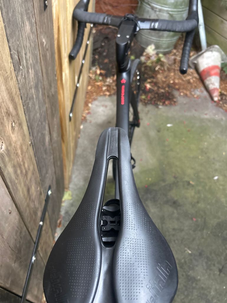 Used Guerciotti Eureka Air Disc 2024 Road & Gravel, Black — image 4 of 7