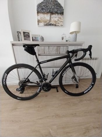 Specialized, Aethos SRAM Rival eTap AXS