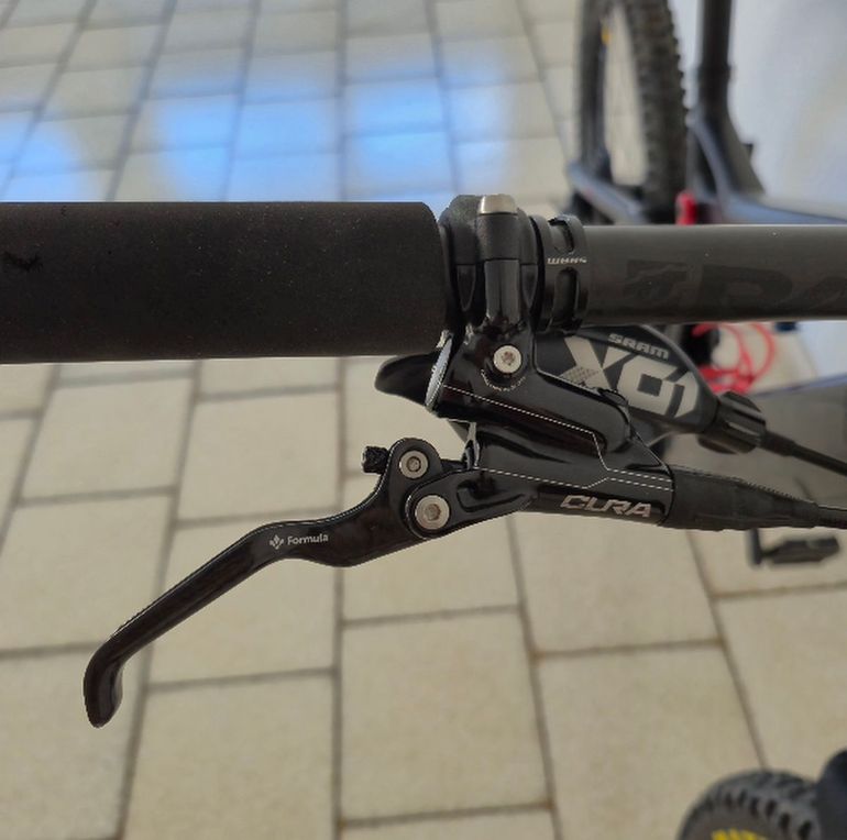 GasGas G Light Trail 3.0 2024 Mountainbike usato, Nero — immagine 8 di 9