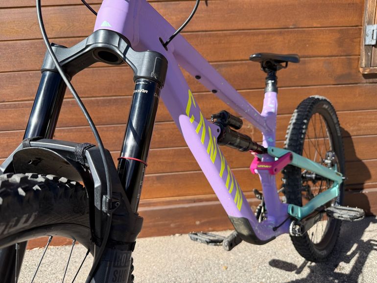 Canyon Torque 29 AL 5 2022 2022 Mountainbike usato, Viola — immagine 4 di 13