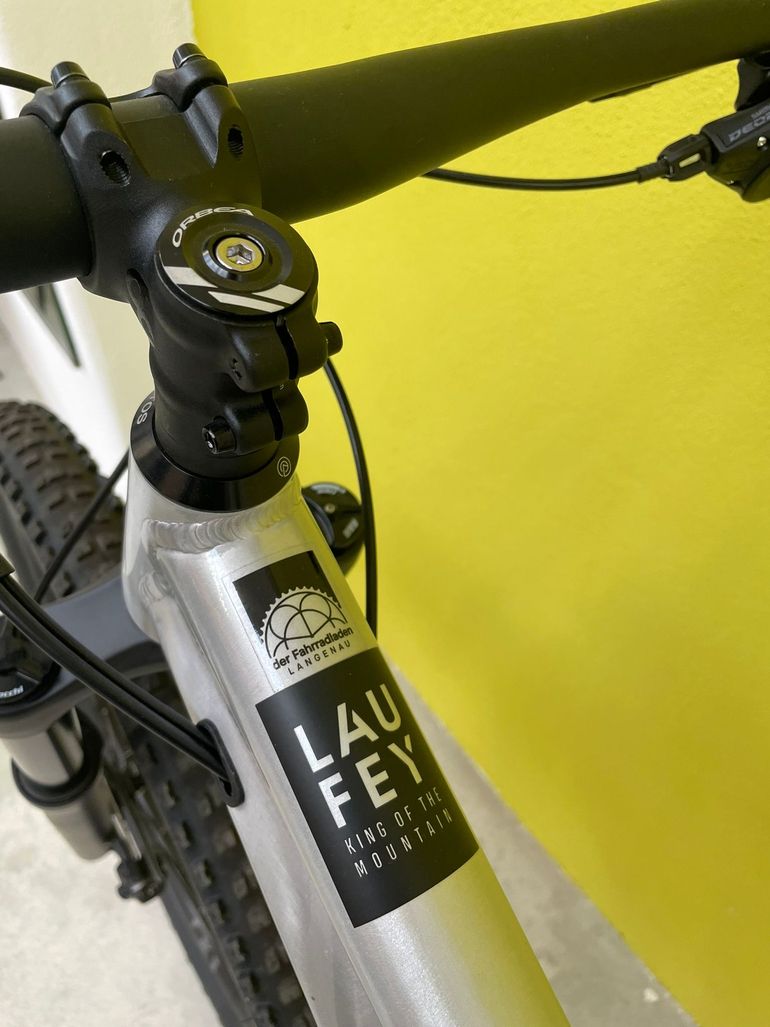 Used Orbea Laufey Shimano SLX 2023 Mountainbike, Light Gray, 29 — image 9 of 9