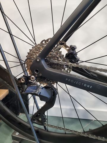 Brugt Trek Domane+ SLR 6 2024 2024 Road & Gravel — billede 9 af 16
