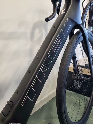 Brugt Trek Domane+ SLR 6 2024 2024 Road & Gravel — billede 8 af 16