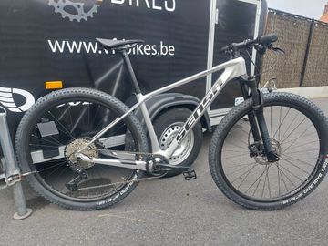 Sensa Fiori Evo Pro 2024 2024 MTB de segunda mano