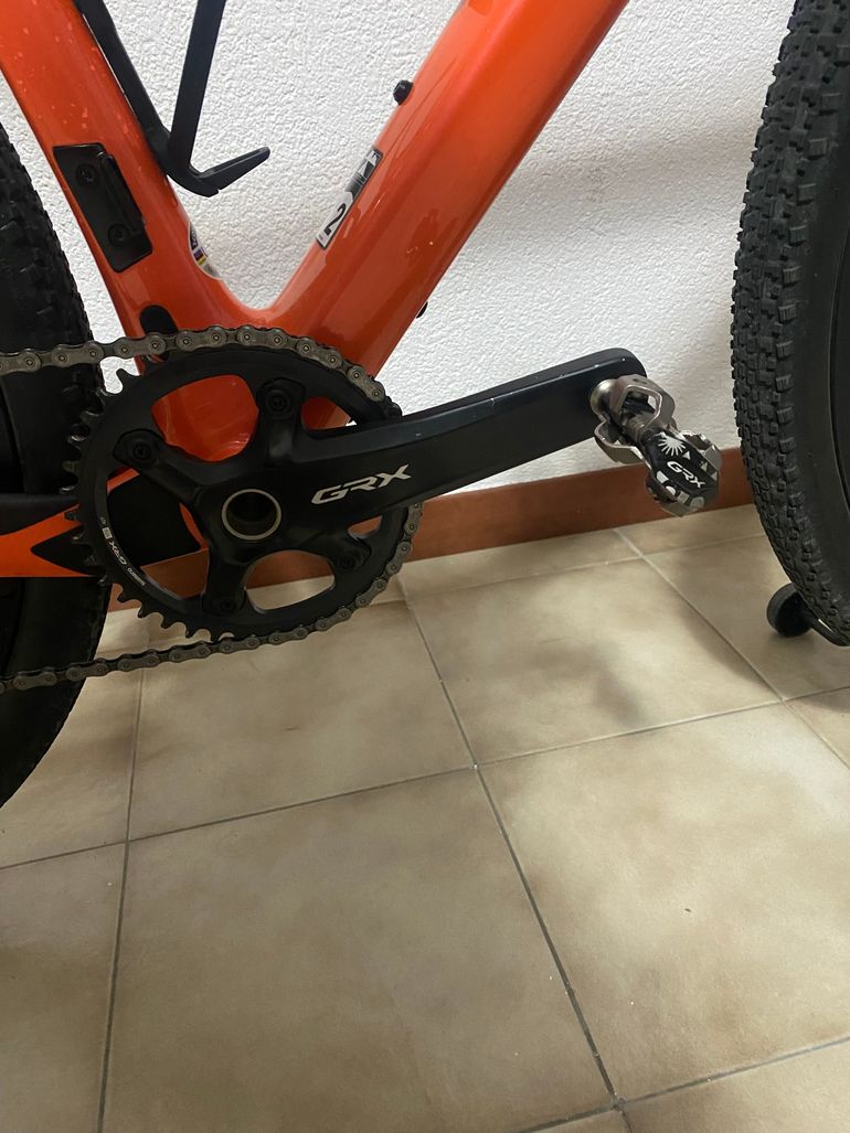 Used Scott Addict Gravel 40 2024 2024 Road & Gravel — image 4 of 5