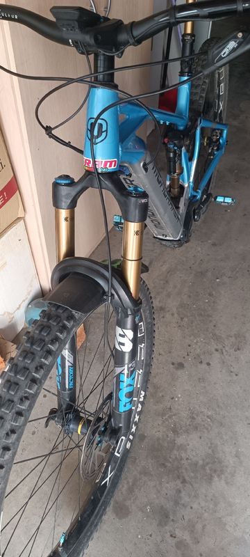 Used Mondraker Crafty SRAM X0 Eagle AXS (T-Type) 2022 Mountainbike, Blue — image 11 of 11
