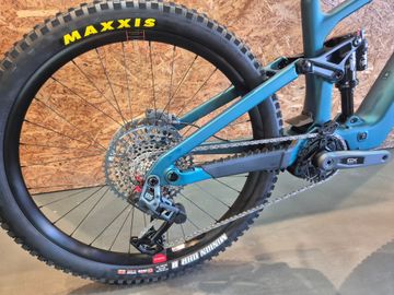 Tweedehands Santa Cruz Bullit 2025 Mountainbike — afbeelding 6 van 6
