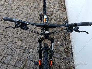 Brugt Whistle Patwin 2160 2024 Mountainbike — billede 5 af 7