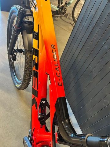 Brugt Trek E-Caliber 9.8 GX 2022 2022 Mountainbike — billede 12 af 12