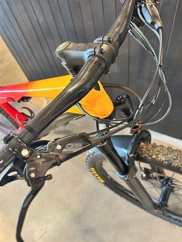 Brugt Trek E-Caliber 9.8 GX 2022 2022 Mountainbike — billede 8 af 12