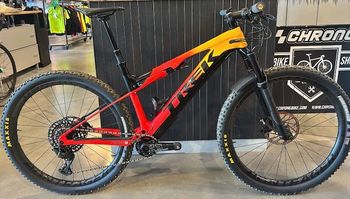Used Trek E-Caliber 9.8 GX 2022 2022 MTB