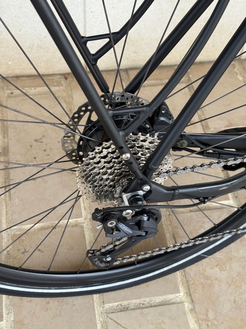 Used Orbea F50 2022 2022 Road & Gravel, Black — image 4 of 7
