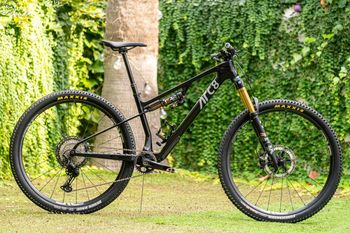 ARC8, Essential XT - Factory 2024