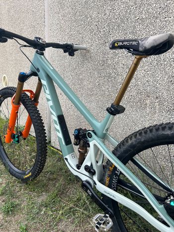 Used Pivot Trailcat Lt 2025 Mountainbike — image 5 of 5