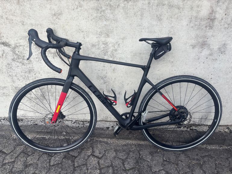 Gebrauchtes CUBE Nuroad Shimano GRX 2022 Road & Gravel, Schwarz — Bild 2 von 3