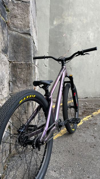Used CUBE Flying Circus Custom 2025 Mountainbike, Purple — image 2 of 7