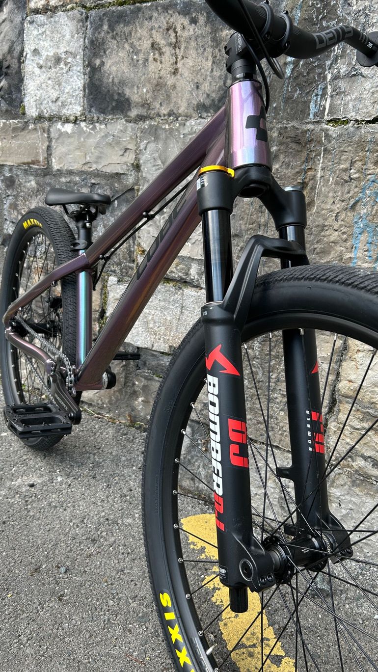 Used CUBE Flying Circus Custom 2025 Mountainbike, Purple — image 3 of 7