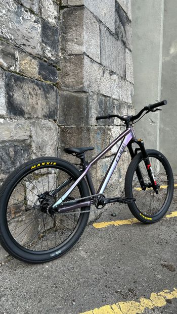 Used CUBE Flying Circus Custom 2025 Mountainbike, Purple — image 6 of 7