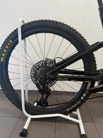Used Amflow PL CARBON PRO 2024 Mountainbike, Black — image 5 of 6
