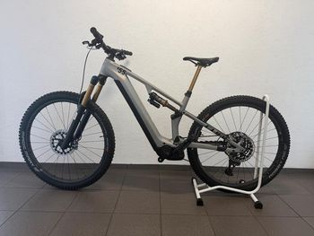 CUBE, Cube Stereo Hybrid ONE55 C:68X SLT 750