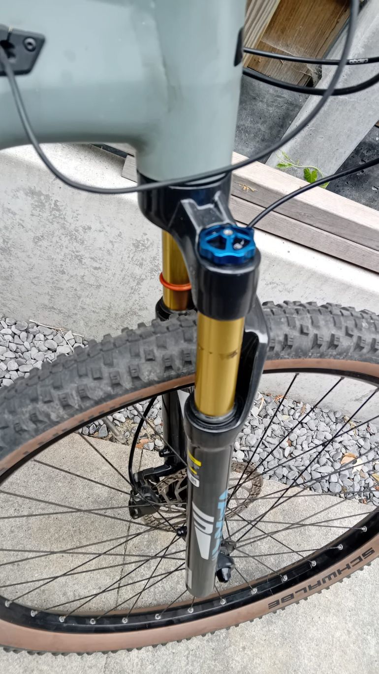 Used CUBE Cube Reaction Hybride 625 2023 2023 Mountainbike, Light Gray, 27.5 (650B) — image 3 of 57