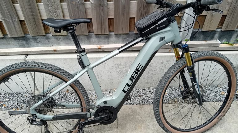 Used CUBE Cube Reaction Hybride 625 2023 2023 Mountainbike, Light Gray, 27.5 (650B) — image 26 of 57