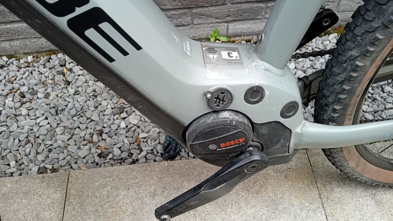 Used CUBE Cube Reaction Hybride 625 2023 2023 Mountainbike, Light Gray, 27.5 (650B) — image 27 of 57