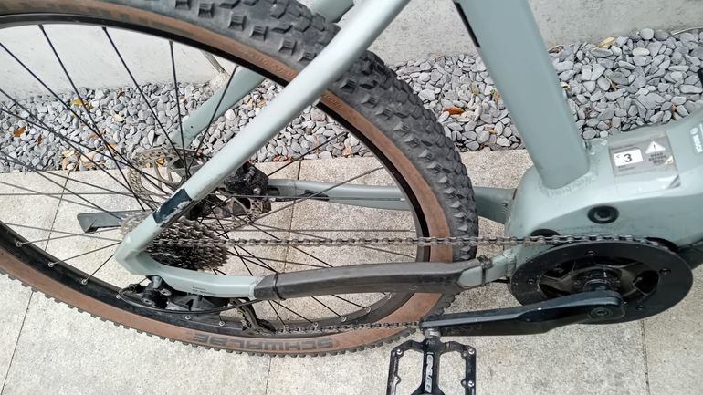 Used CUBE Cube Reaction Hybride 625 2023 2023 Mountainbike, Light Gray, 27.5 (650B) — image 9 of 57