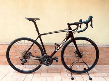 Brugt Trek Émonda SL 6 Disc 2020 2020 Road & Gravel — billede 1 af 6
