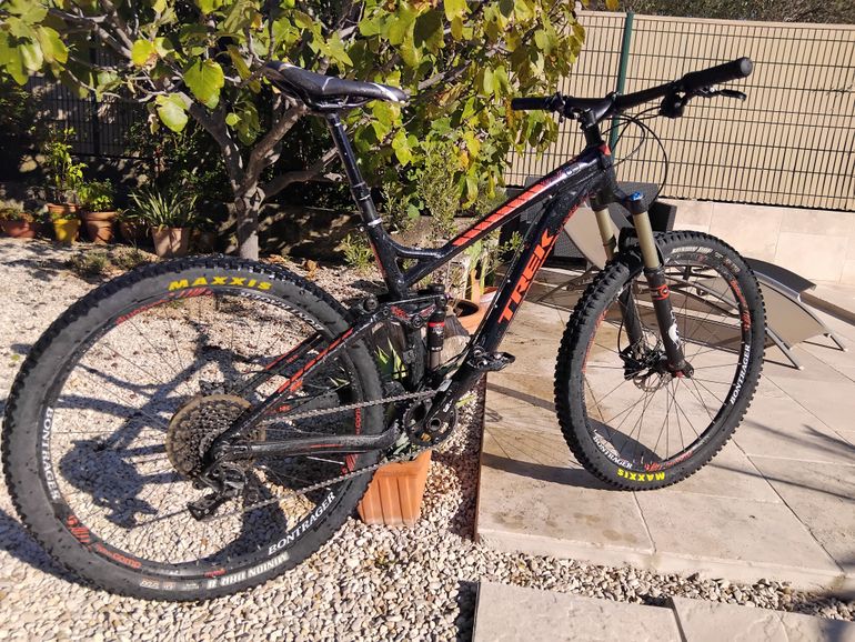 Použité Trek Fuel EX 9 27.5 2015 2015 Mountainbike — obrázek 9 z 9