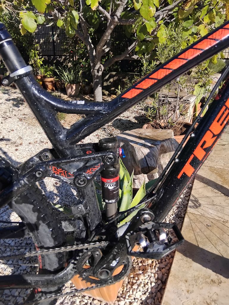 Použité Trek Fuel EX 9 27.5 2015 2015 Mountainbike — obrázek 6 z 9