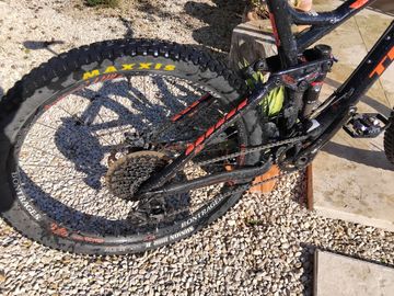 Použité Trek Fuel EX 9 27.5 2015 2015 Mountainbike — obrázek 5 z 9