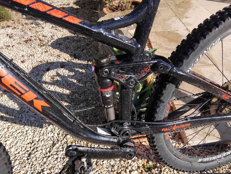 Použité Trek Fuel EX 9 27.5 2015 2015 Mountainbike — obrázek 2 z 9