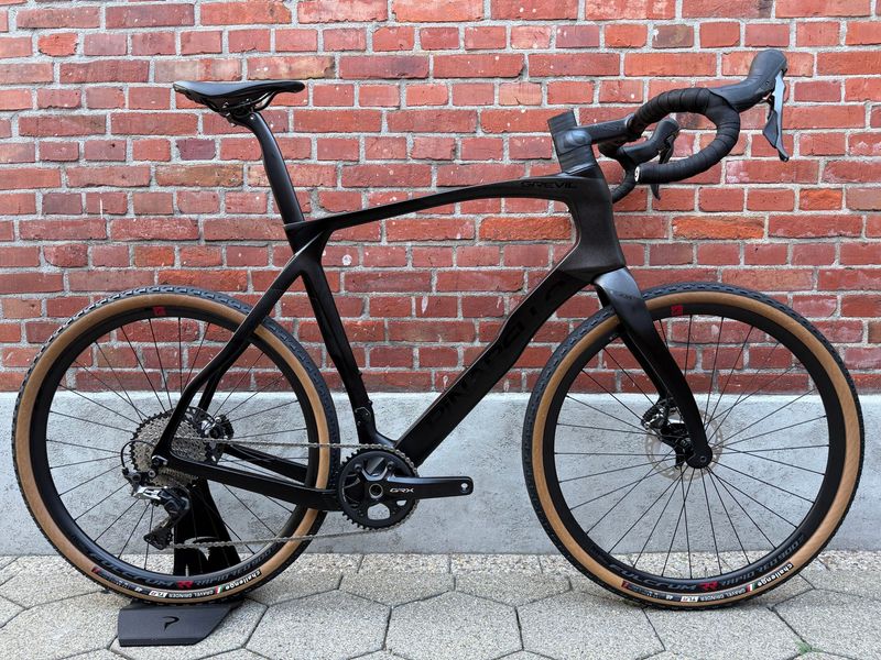 Used Pinarello NEW! Pinarello Grevil F Carbon / Shimano GRX 11x2/Size 60/Fulcrum/BOB 2025 Road & Gravel