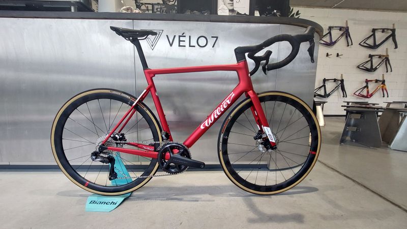 Wilier 0 SLR Ultegra Di2 2023 Road & Gravel de segunda mano