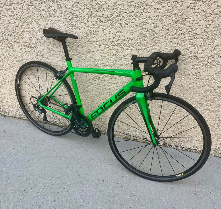 Focus IZALCO RACE Ultegra Di2 2018 — Price & Specs | 2BX