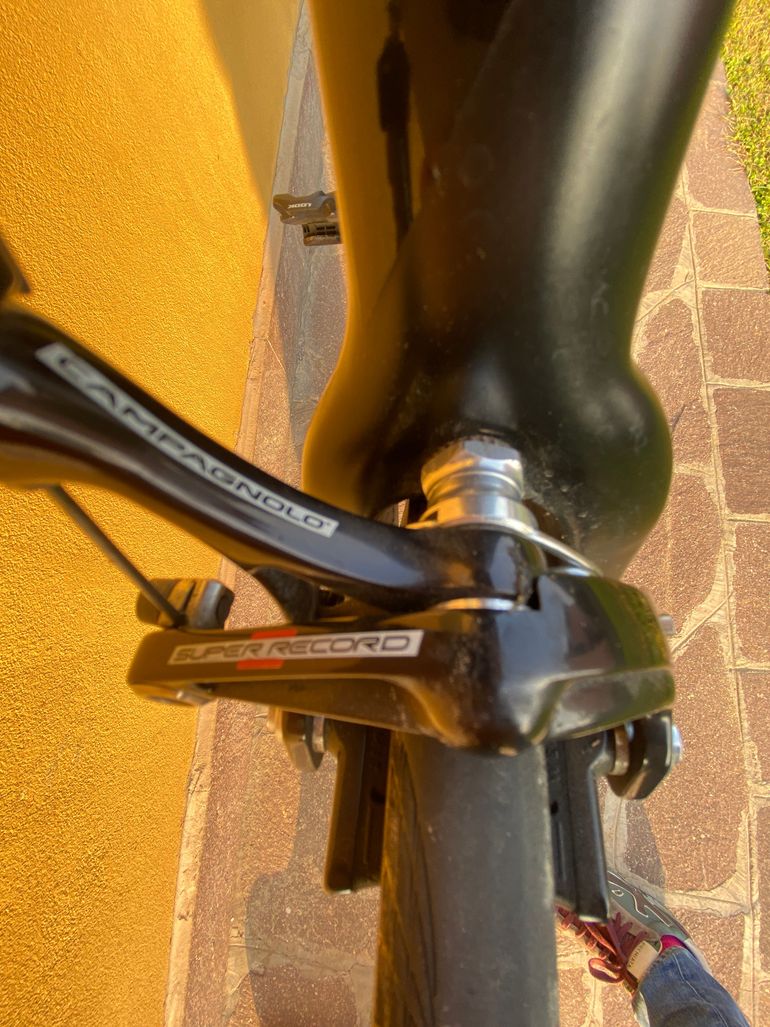 Used Pinarello DOGMA 2 60.1 TORAYCA BLACK ON BLACK 2012 2012 Road & Gravel, Black — image 9 of 12