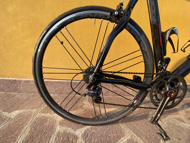 Used Pinarello DOGMA 2 60.1 TORAYCA BLACK ON BLACK 2012 2012 Road & Gravel, Black — image 6 of 12