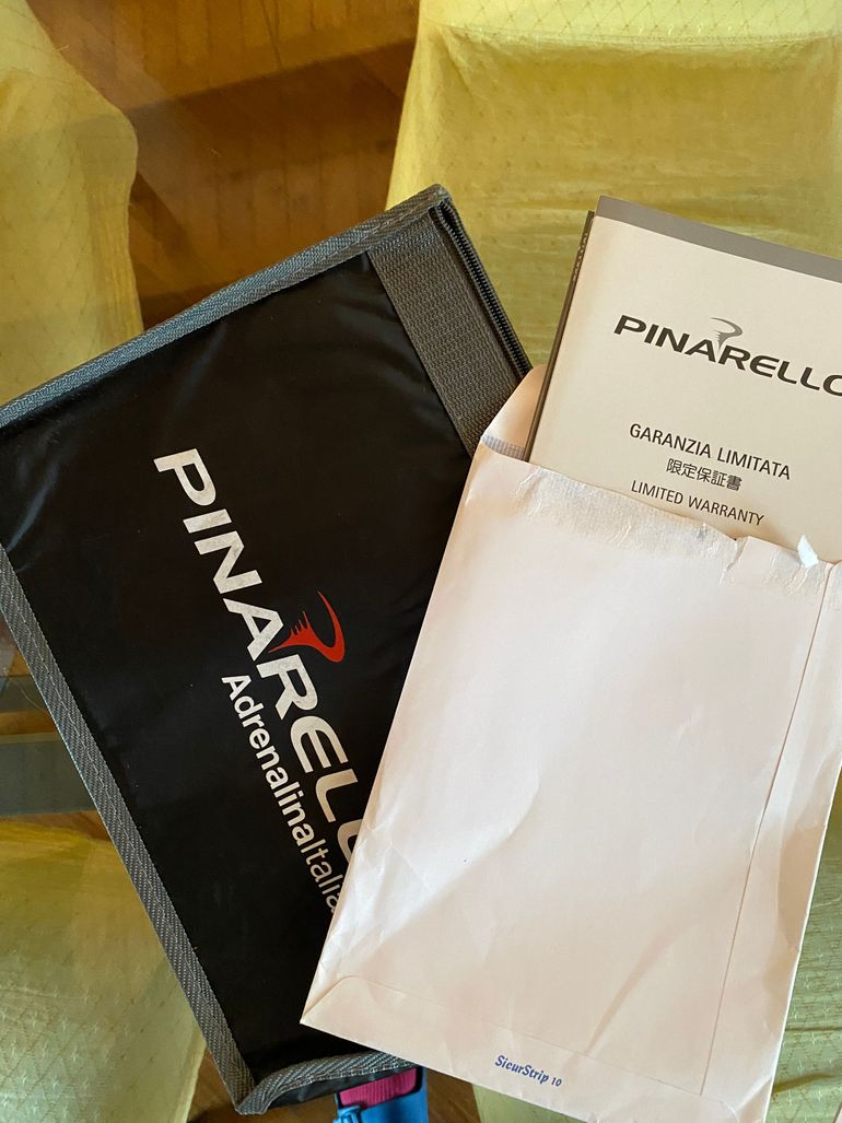 Used Pinarello DOGMA 2 60.1 TORAYCA BLACK ON BLACK 2012 2012 Road & Gravel, Black — image 2 of 12
