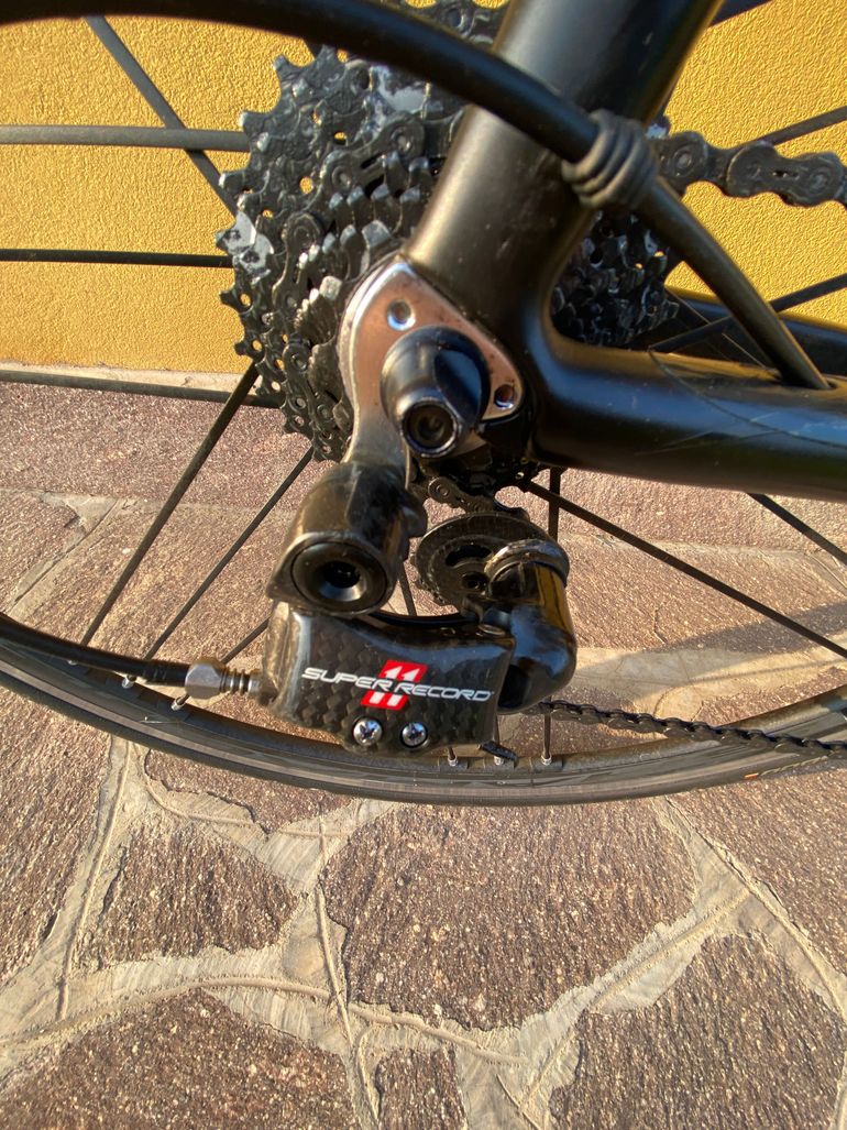 Used Pinarello DOGMA 2 60.1 TORAYCA BLACK ON BLACK 2012 2012 Road & Gravel, Black — image 11 of 12