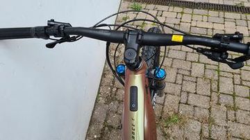 Used Giant Trance E +2 2023 Mountainbike, Orange — image 6 of 6