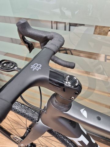 Used Factor LS - SRAM Rival eTap AXS 2023 Road & Gravel, Light Gray — image 12 of 12