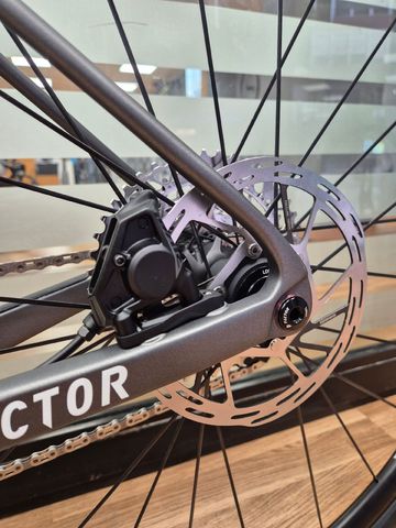 Used Factor LS - SRAM Rival eTap AXS 2023 Road & Gravel, Light Gray — image 8 of 12