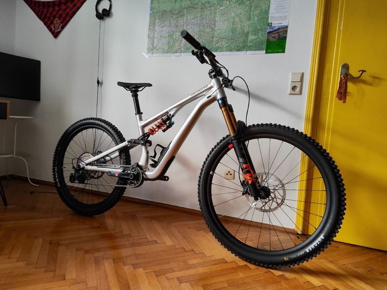 Used Specialized Stumpjumper Shimano SLX 2025 Mountainbike, Gris claro — image 1 of 8